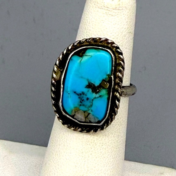 Vintage Jewelry - Vintage Blue Turquoise Ring Sterling Silver Size 5